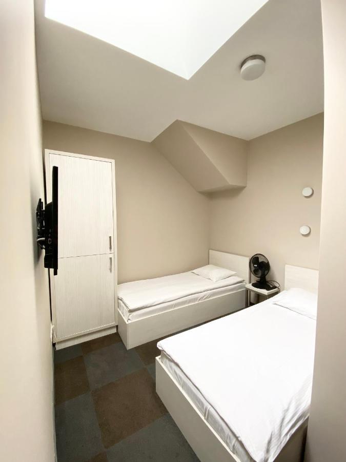 Hostel Promenada Rzeszów Buitenkant foto
