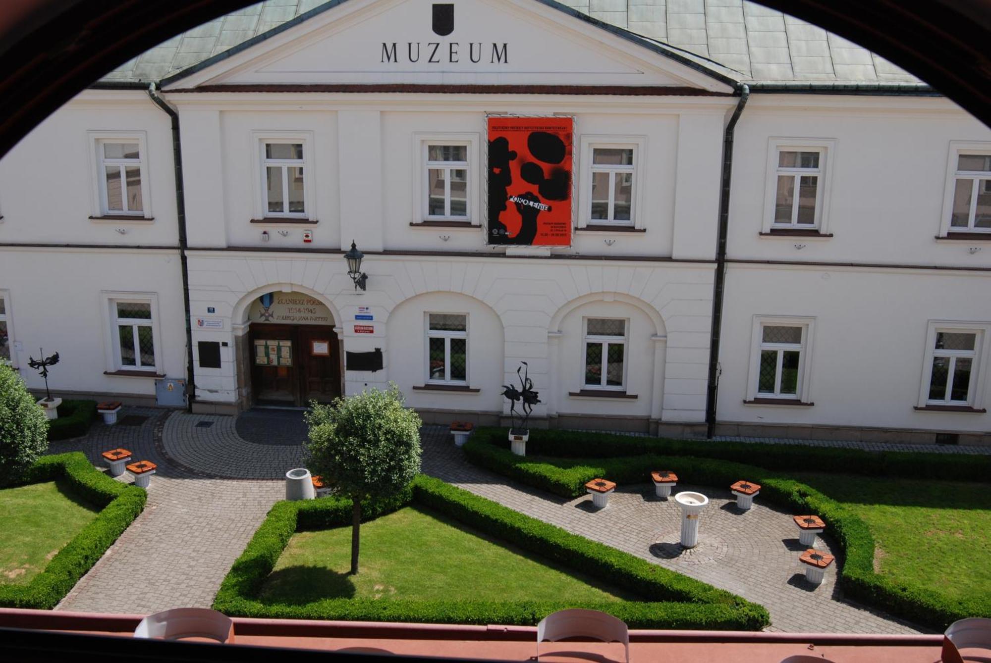 Hostel Promenada Rzeszów Buitenkant foto